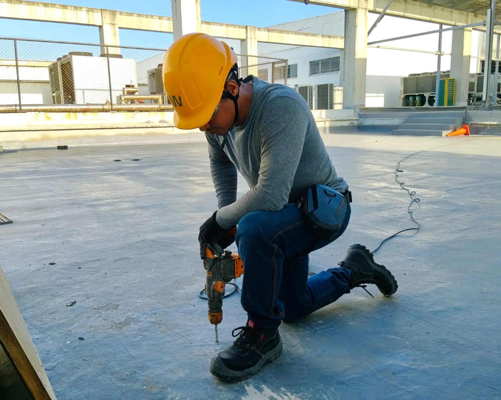 Primer registro fotográfico del proyecto construcción de un pasante con protección en azotea